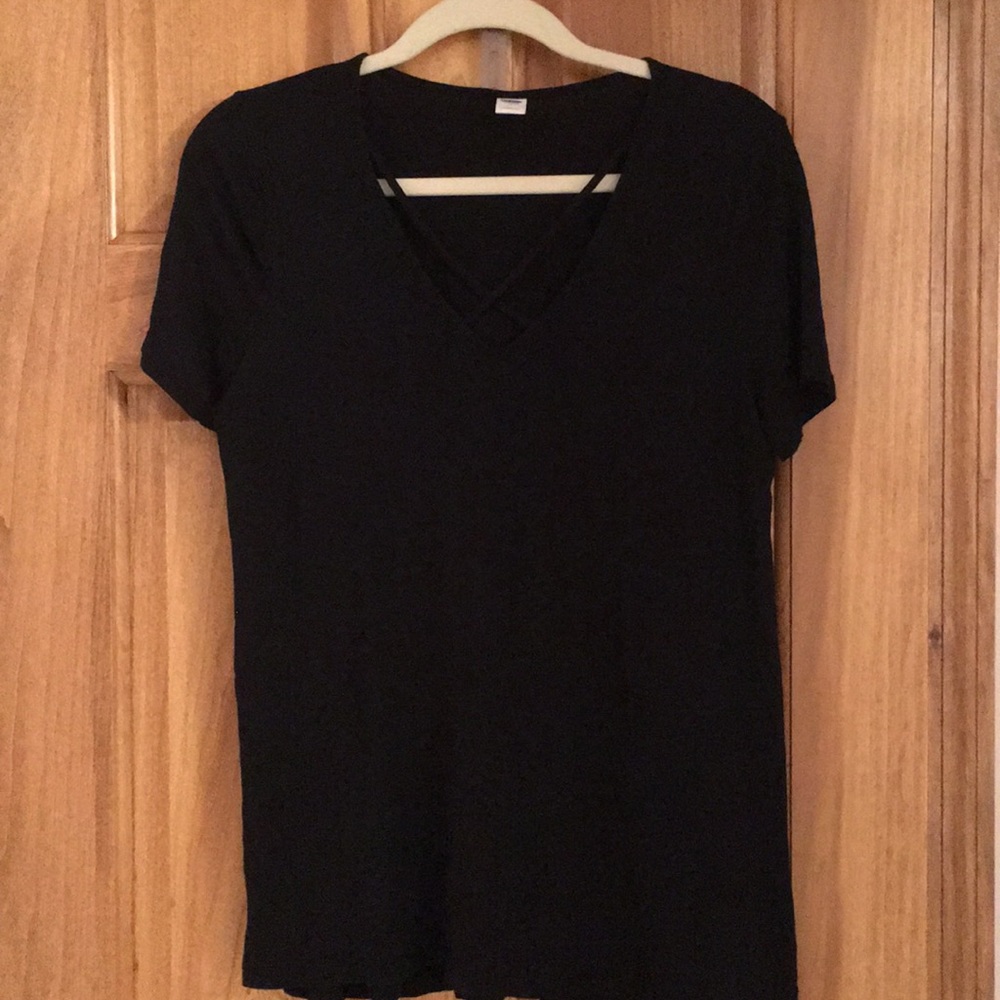 Old Navy black crisscrossing tee